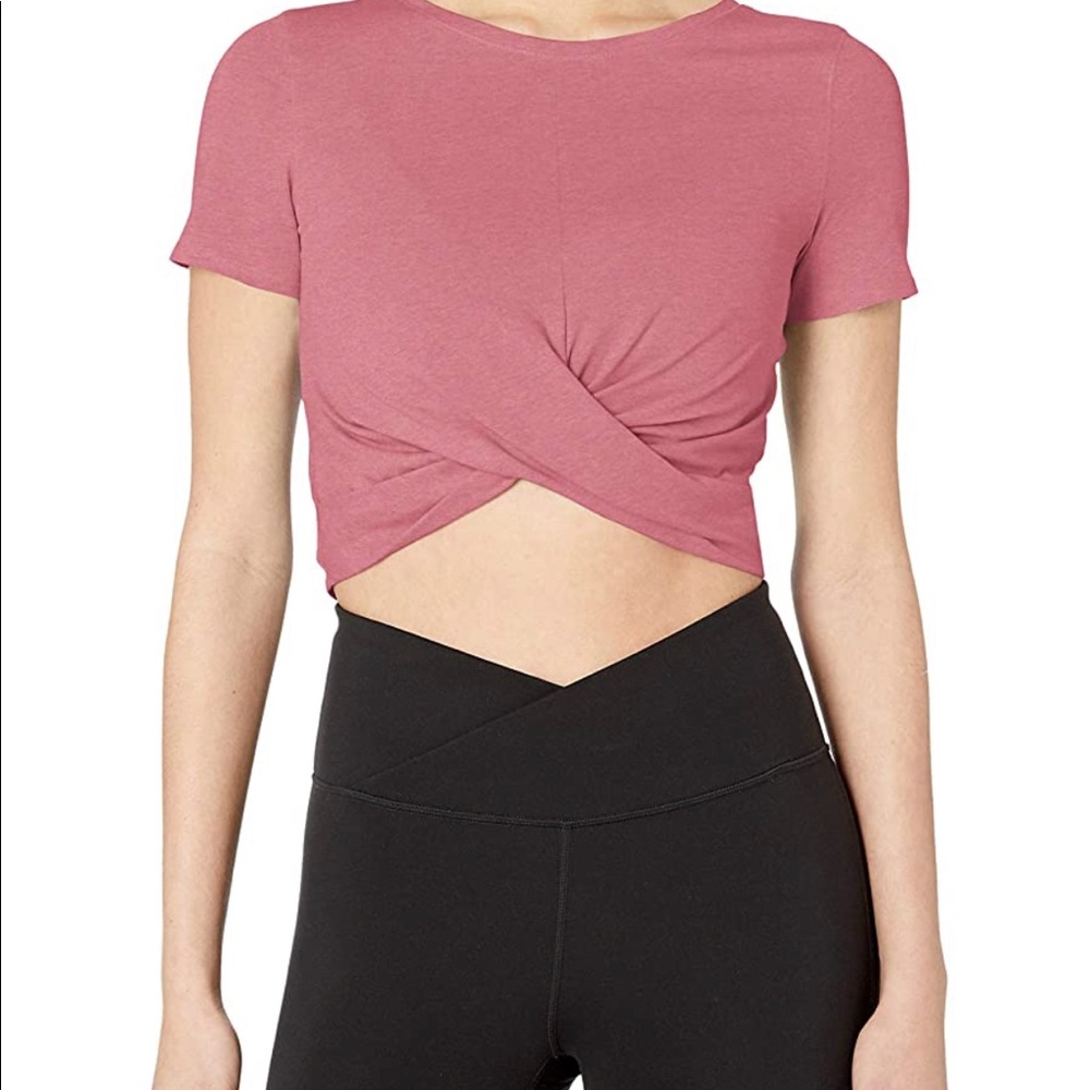 Women’s Core 10 Knot Front Crop Top - Small